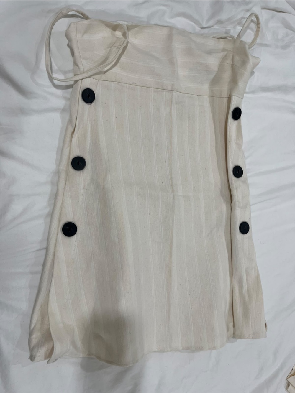 Zara women’s Cream pinstripe linen Sleeveless dress with Black Side Buttons size